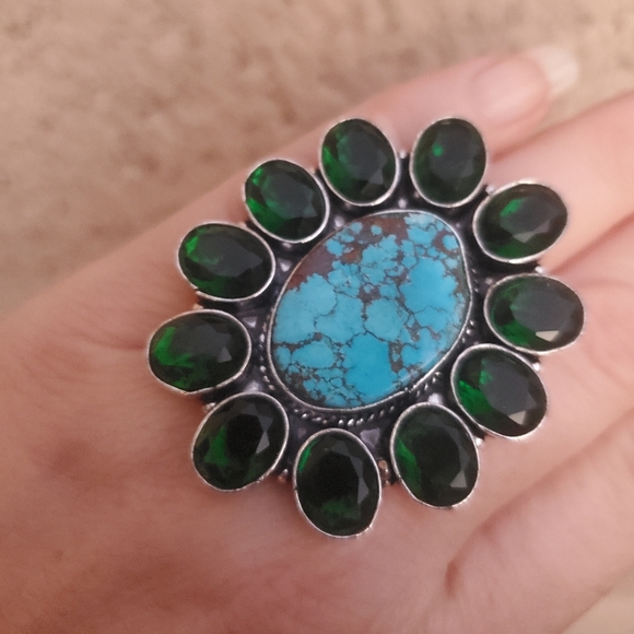 New Tibetan Turquoise and Chrome Diopside 925 Silver Statement Ring. - Picture 5 of 12